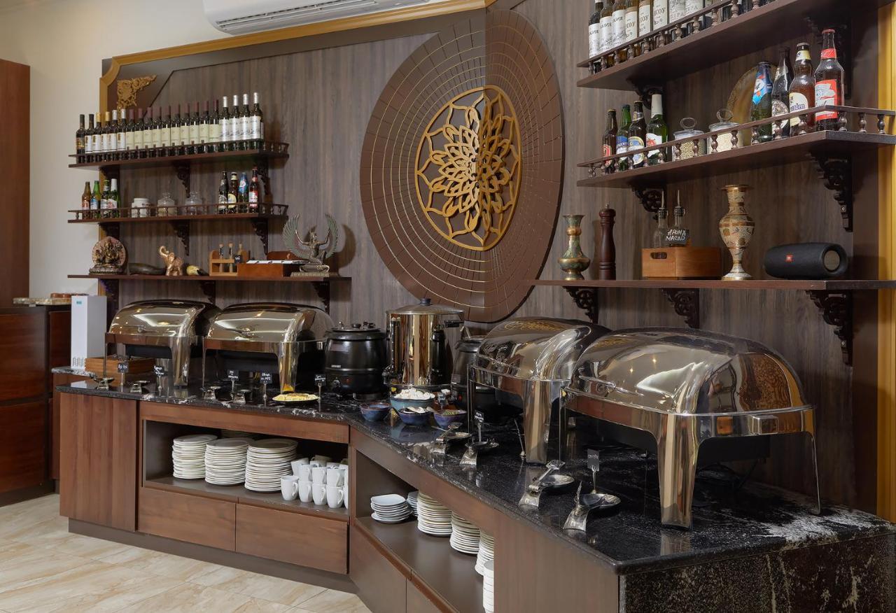Garuda Boutique Hotel Сухуми Екстериор снимка
