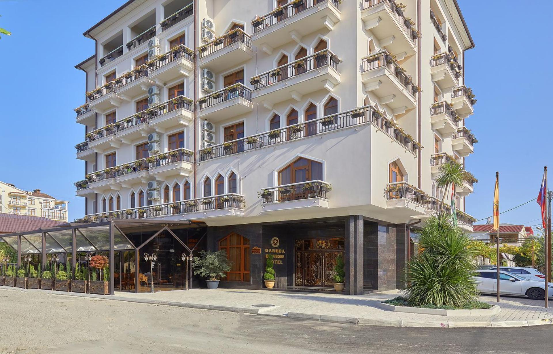 Garuda Boutique Hotel Сухуми Екстериор снимка